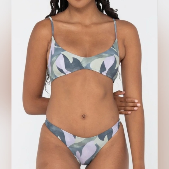 🏝RUSTY BRAND NEW SANTORINI BIKINI SET SIZE L - Picture 2 of 8